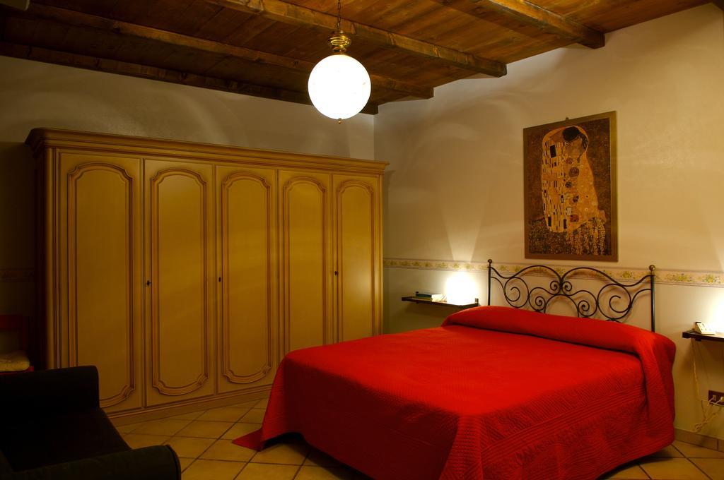 La Colonna Bed and Breakfast Montelanico Rum bild